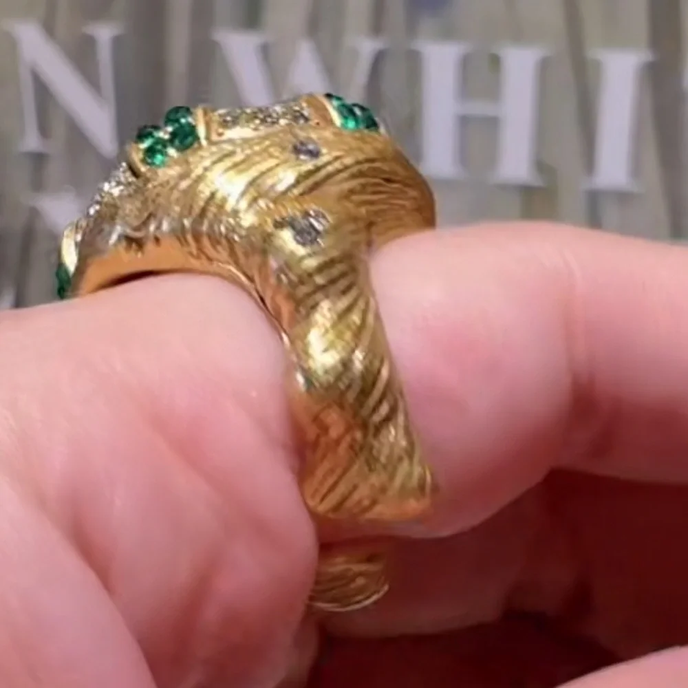 Anthropolgie Cabochon Ring Bold Amber Center Emerald & Diamond Timeless Elegance